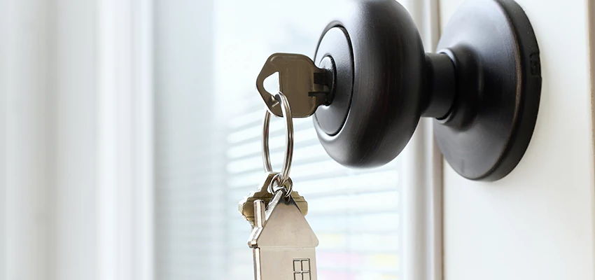 Bifold Door Knob Replacement in Pacific Grove, California